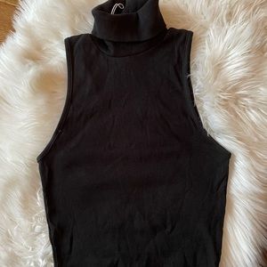 Zara Ribbed turtle neck sleeveless top